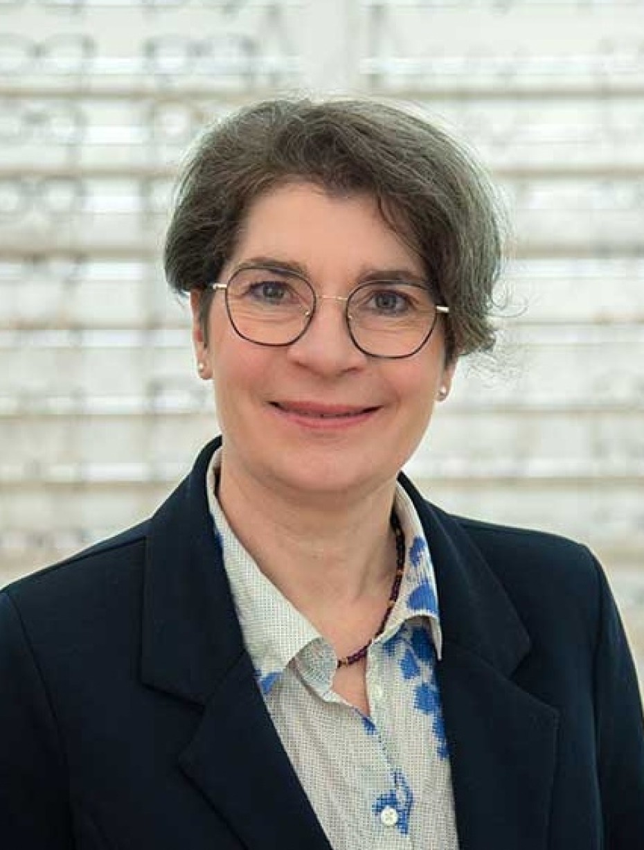 Nora Dirkes, Inhaber in von Brillen Müller